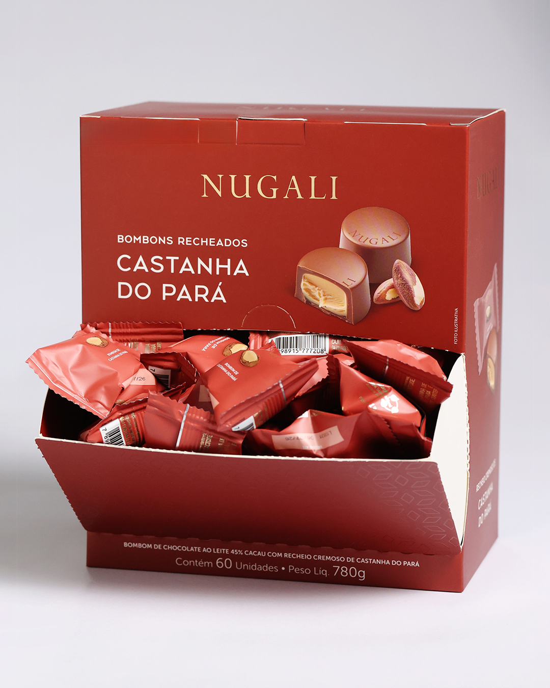 Bombons de castanha-do-pará Nugali, com recheio cremoso e chocolate ao leite, perfeitos para presentear ou desfrutar momentos especiais.