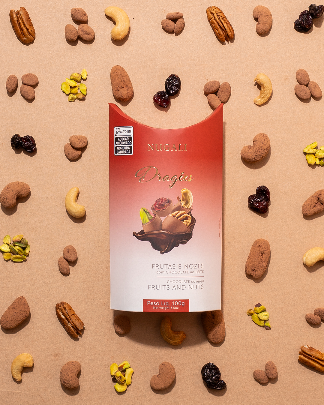Dragée de Frutas e Nozes, feito com ingredientes naturais e com chocolate de verdade. 