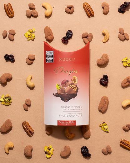 Dragée de Frutas e Nozes, feito com ingredientes naturais e com chocolate de verdade. 