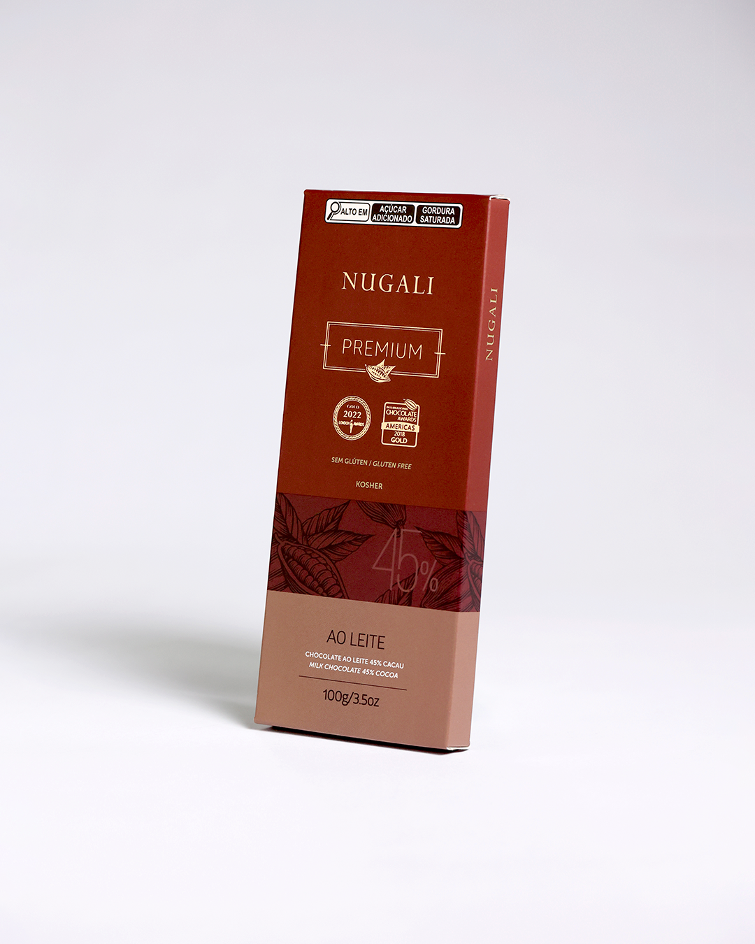 Chocolate ao leite premiado como o melhor das Américas. Mais cacau e menos açúcar, chocolate de verdade.